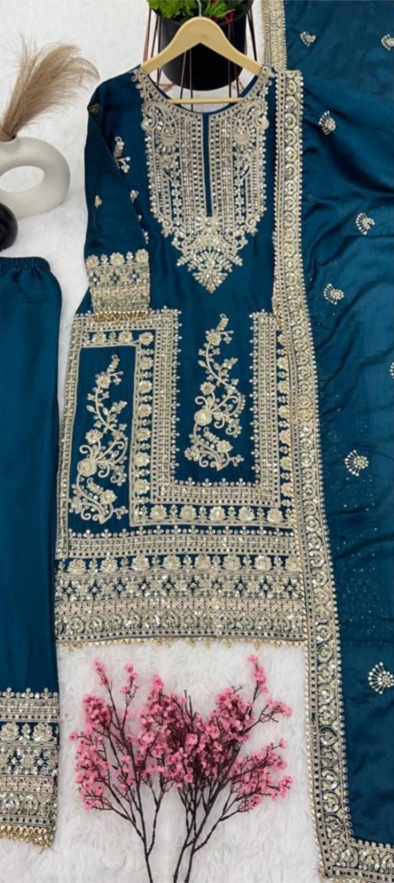 ‘Hoor’ Festive Special Sale 3 pieces Suit