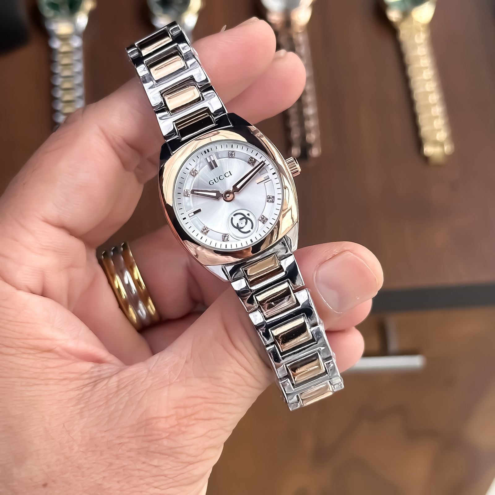 Gucci Elegant Women’s Collection