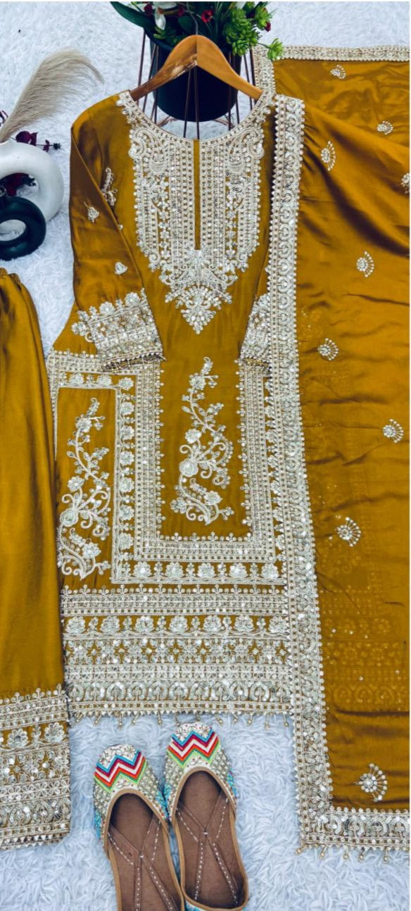 ‘Hoor’ Festive Special Sale 3 pieces Suit