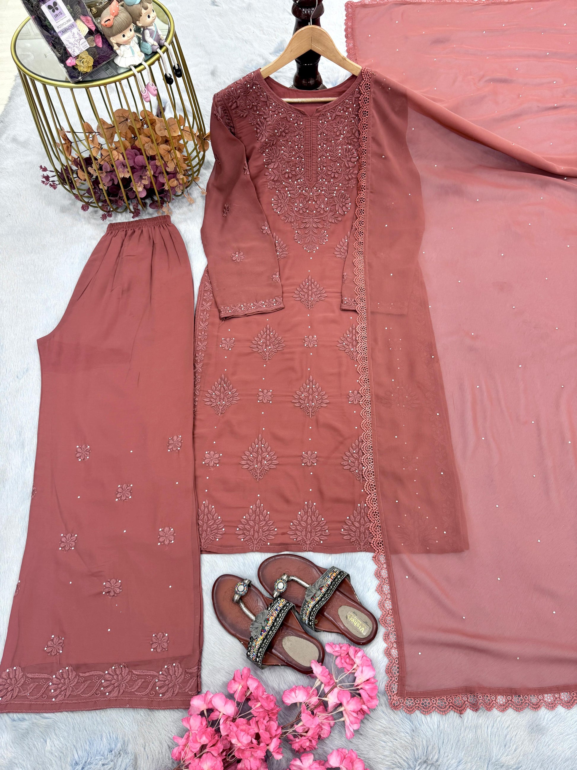 Chikankari Kurta With Plazzo