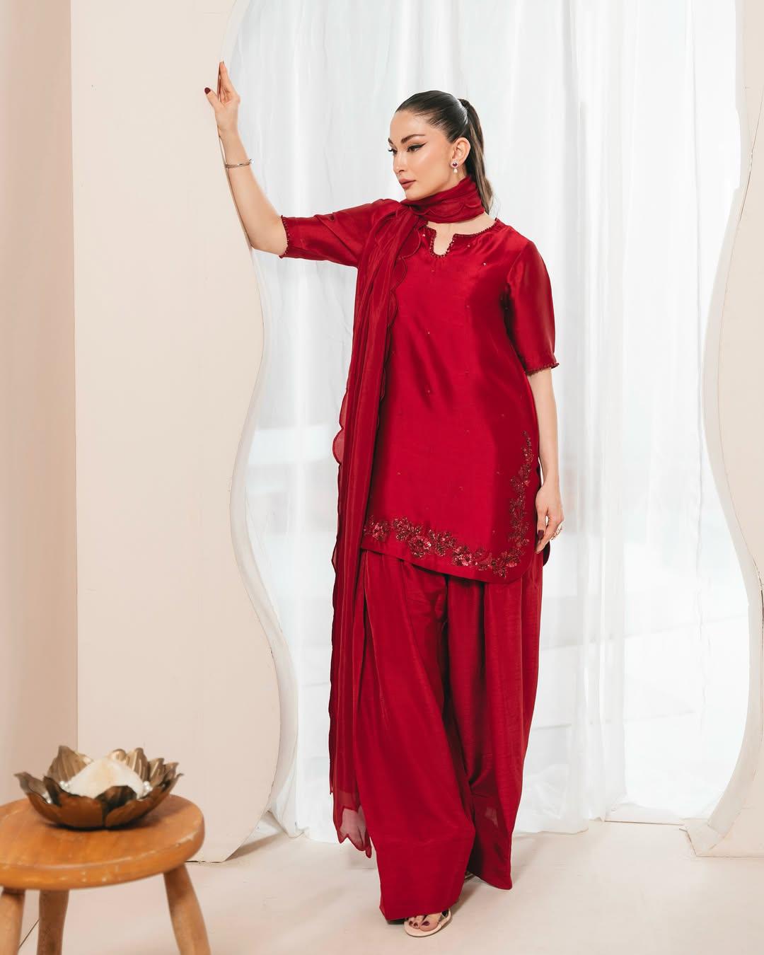 Hand Embroidery Farshi Shalwar Suit