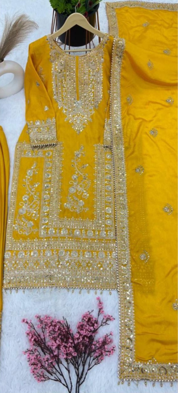 ‘Hoor’ Festive Special Sale 3 pieces Suit