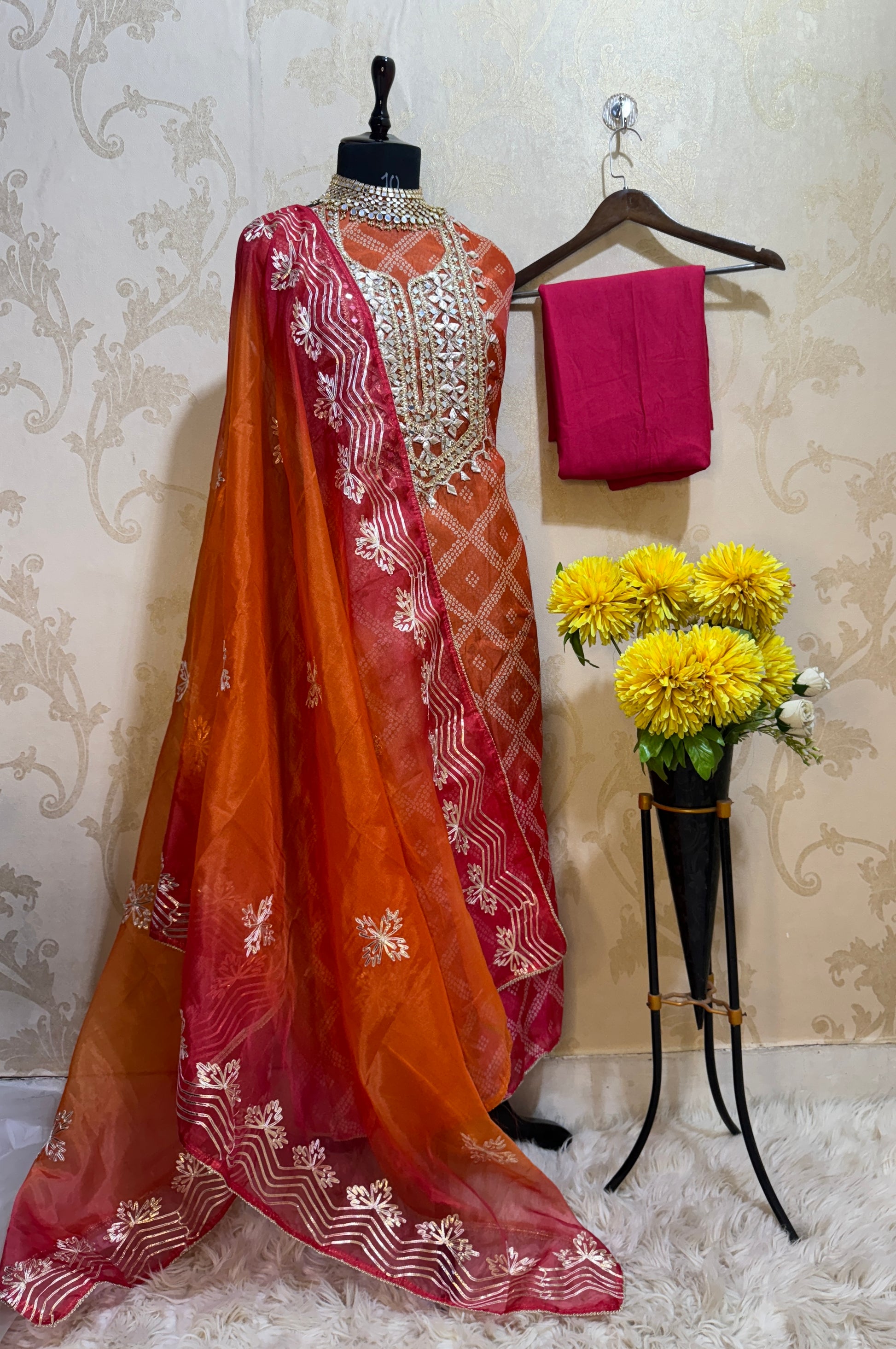 Gota Patti Bandhani Print Suit