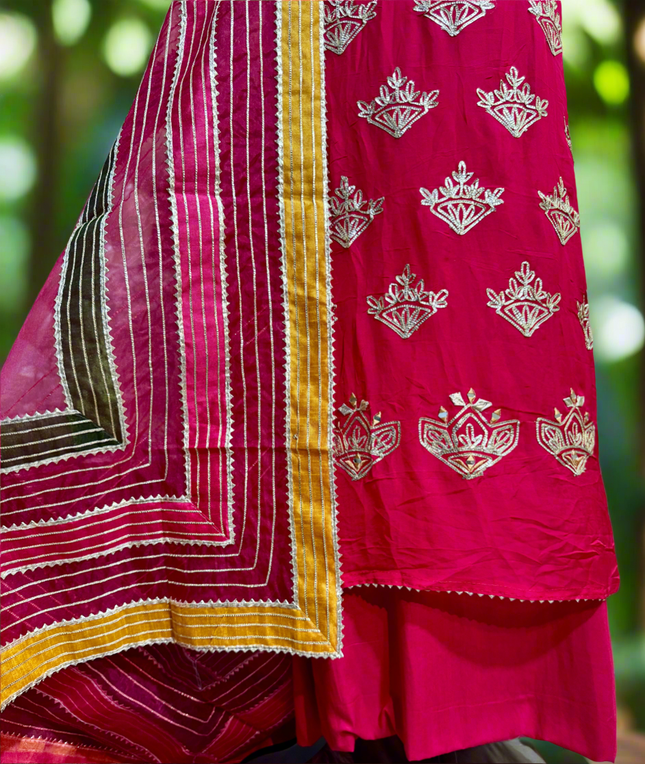 Festive Special Gotta Patti With Mirror Work