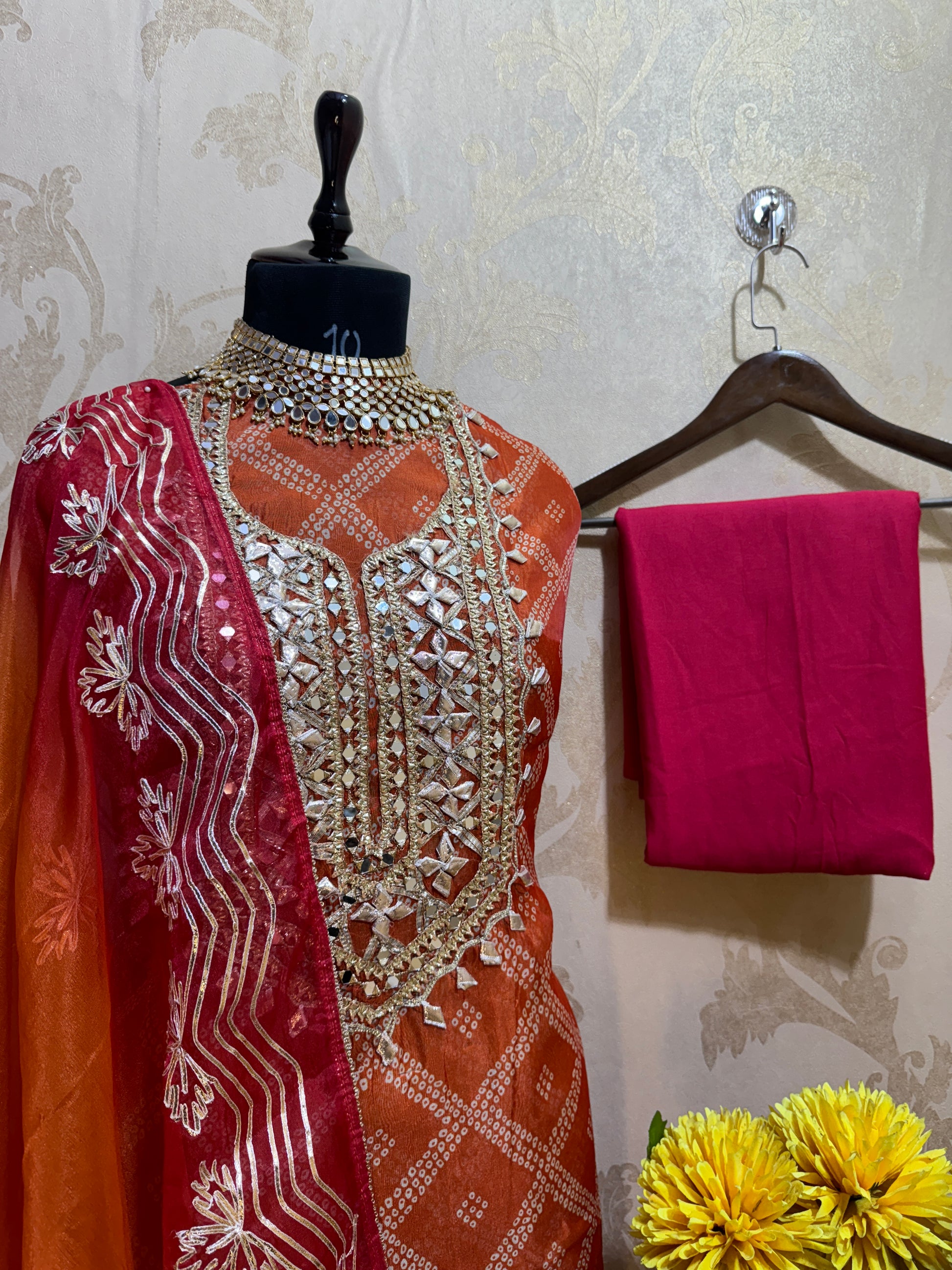 Gota Patti Bandhani Print Suit