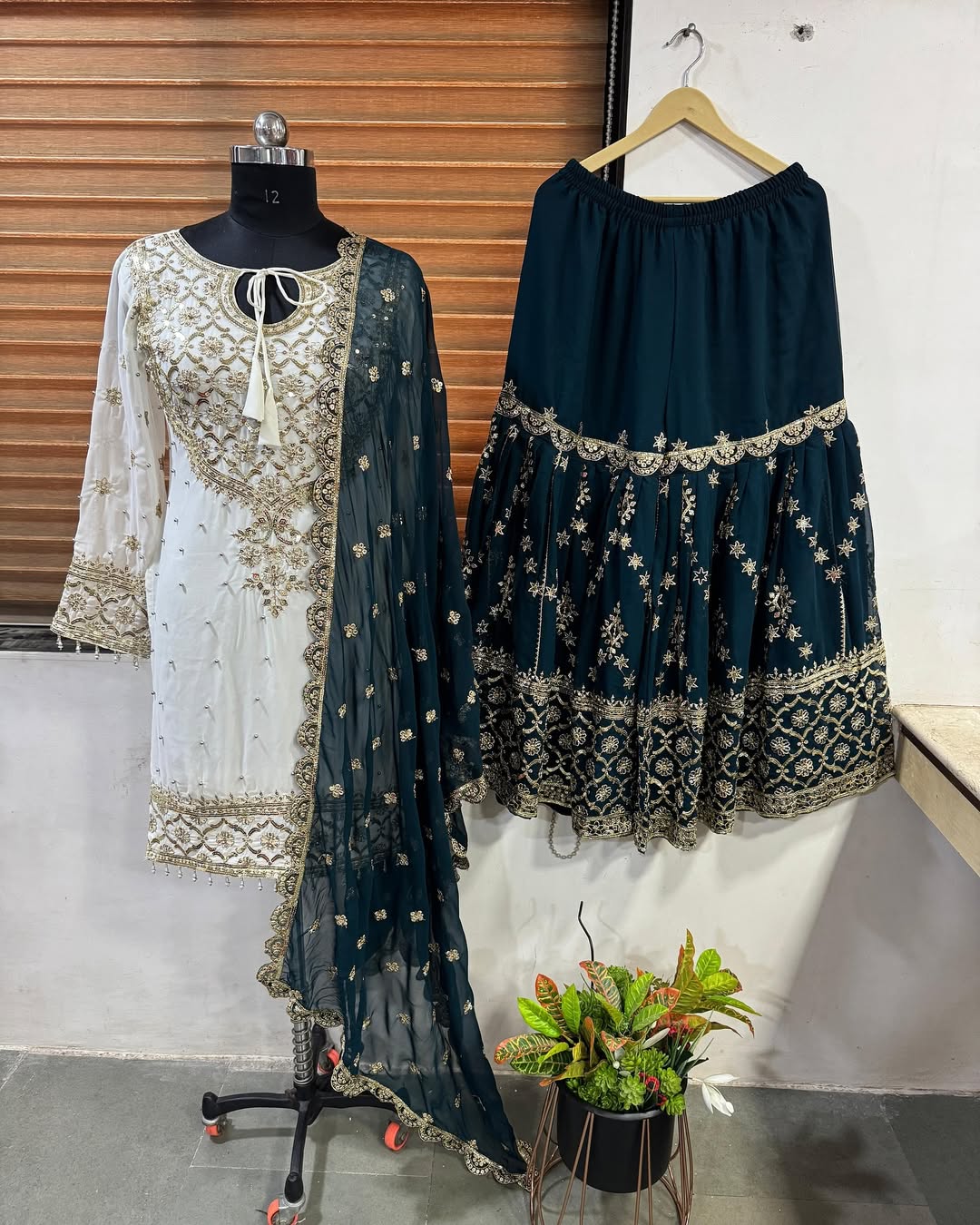 Luna Sharara Set